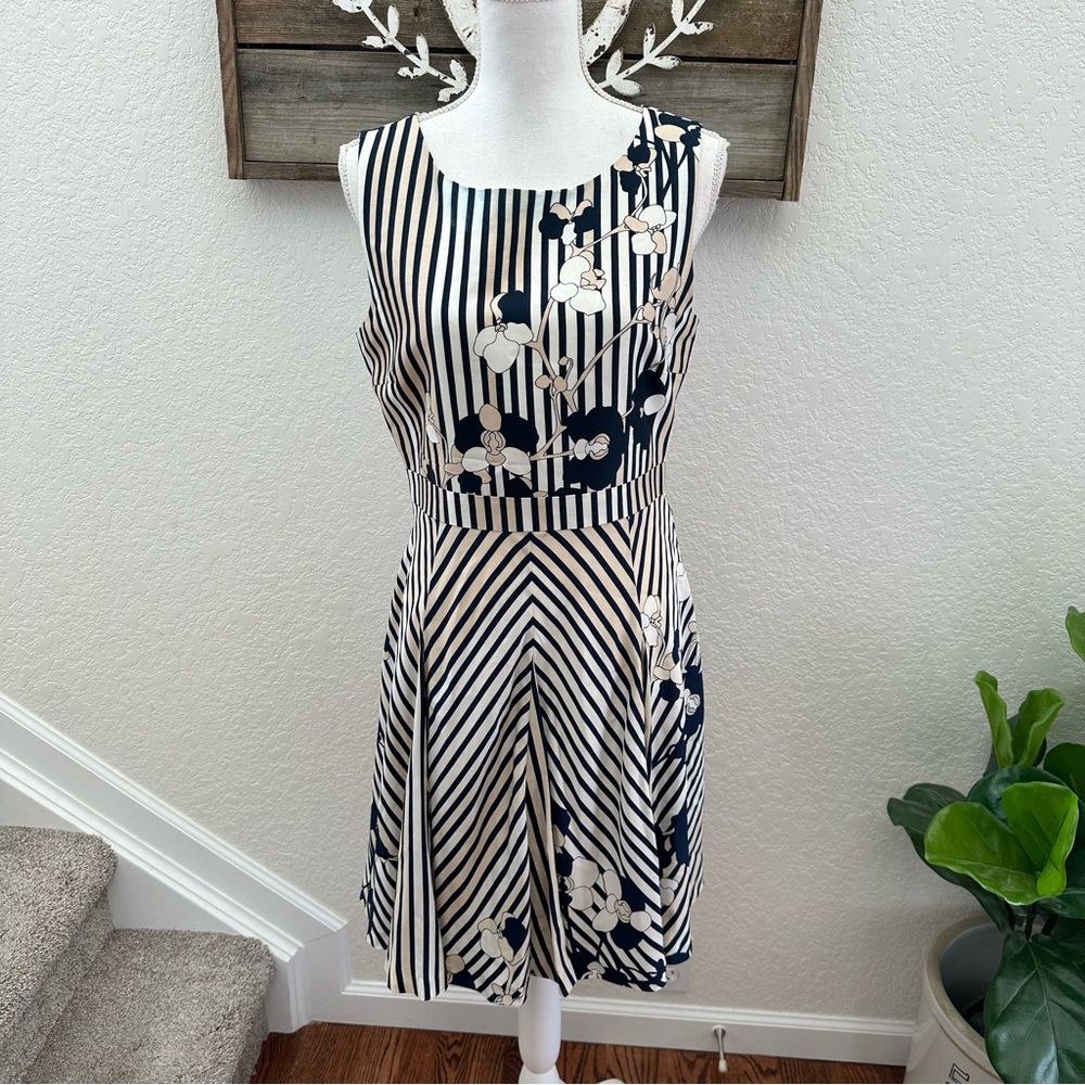 DVF Diane VonFurstenberg wool silk floral dress FLAW size 10